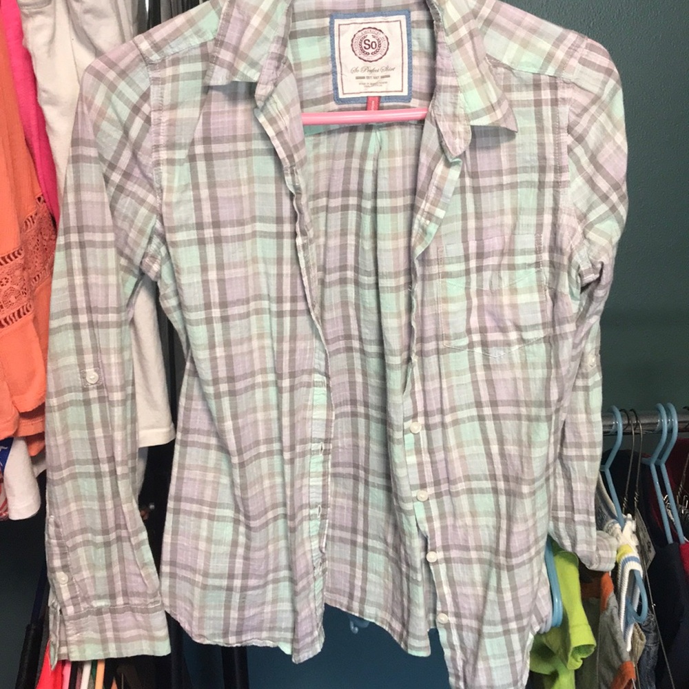 SO plaid button up